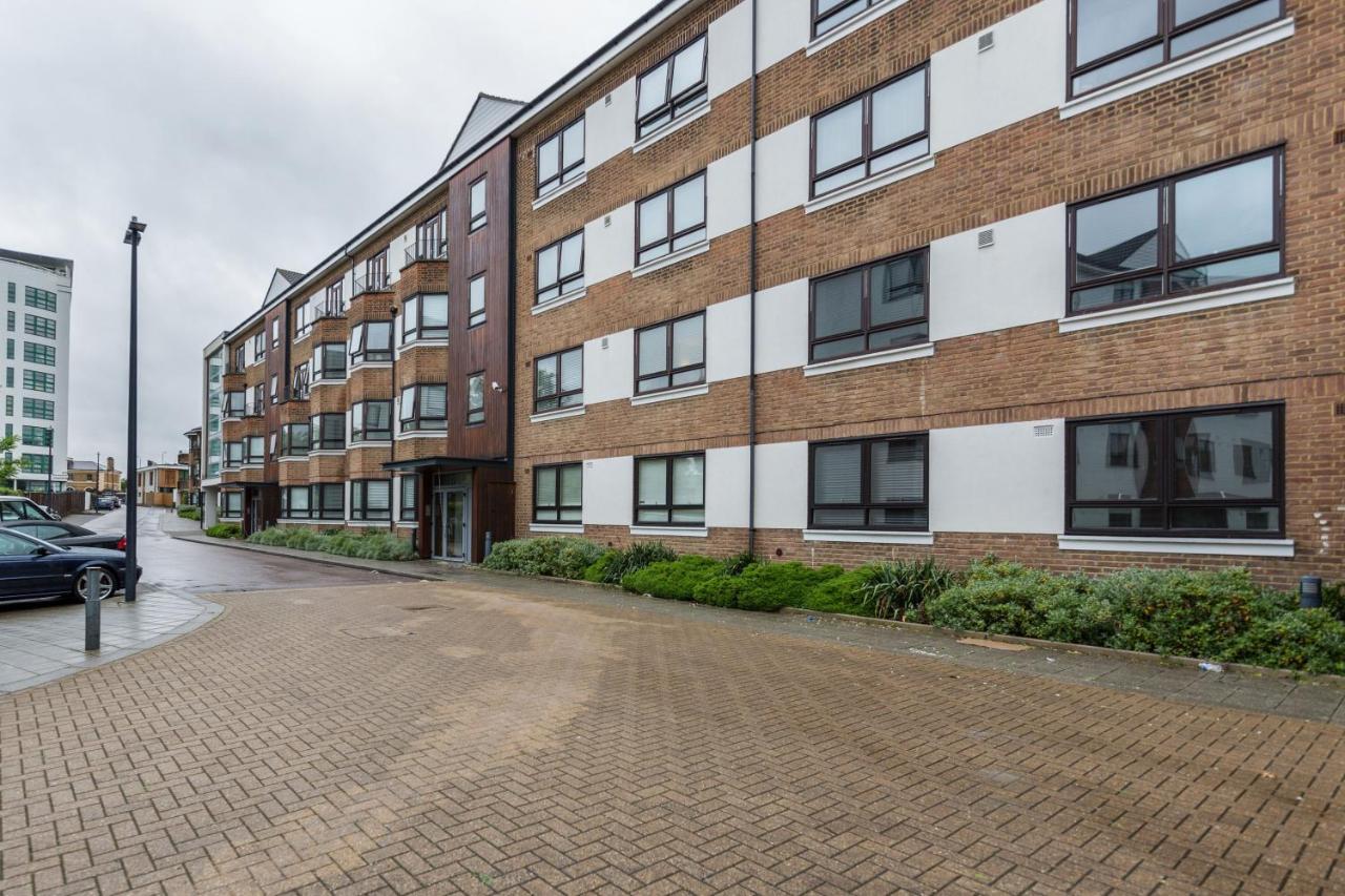 Roomspace Serviced Apartments - Kew Bridge Court 伦敦 外观 照片